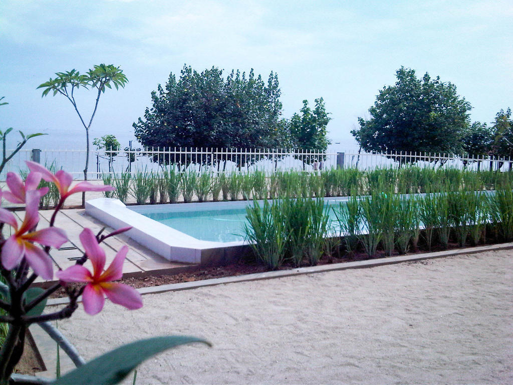 Jepara Beach Hotel Kültér fotó